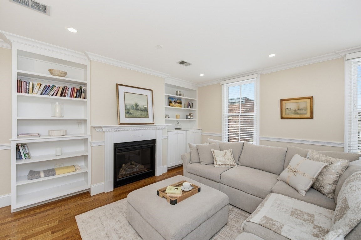 21 Salem St #2, Boston, MA, 21 Salem St #2, Boston, MA Photo #7