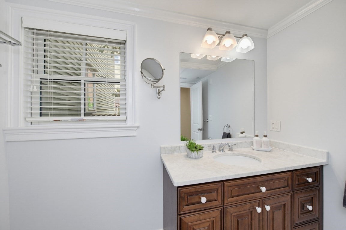 21 Salem St #2, Boston, MA, 21 Salem St #2, Boston, MA Photo #28