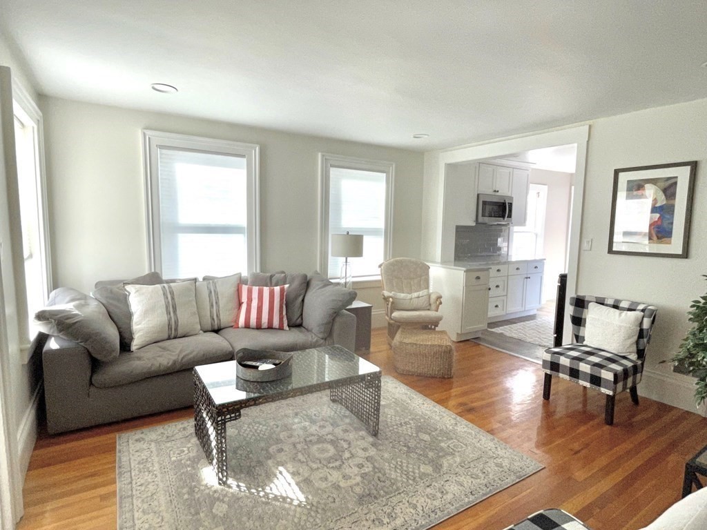25 Mechanic St 2