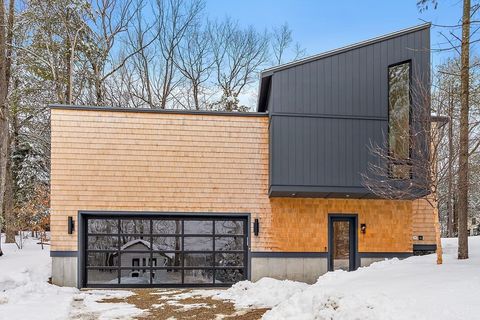 56 Seymour Street Concord MA 01742