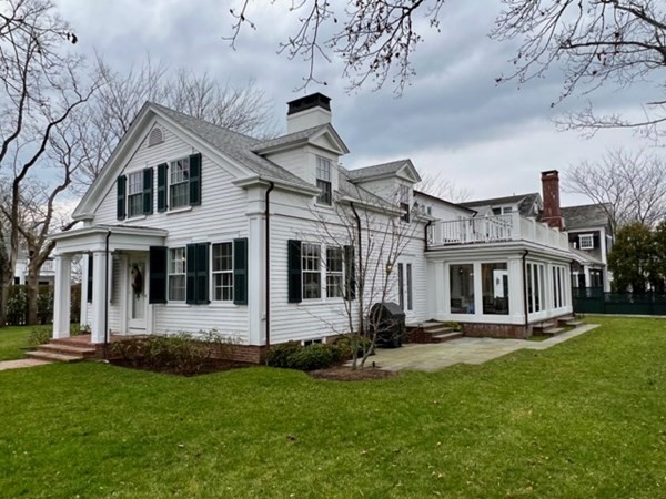 Photo 1 of 8 — 19 Morse St Ed333, Edgartown, MA 02539