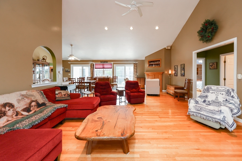 85 Hastings Rd