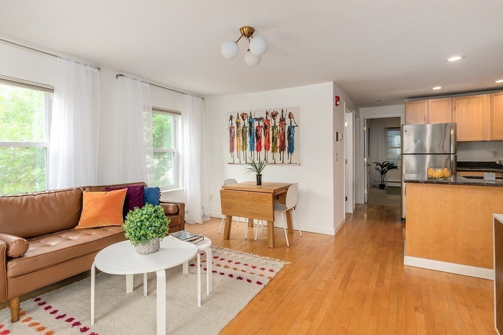 95 2nd Street 3, Cambridge MA 02141