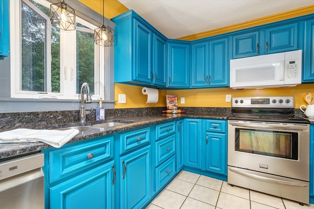 102 Overlook Rd, Westminster, MA, 102 Overlook Rd, Westminster, MA Photo #9