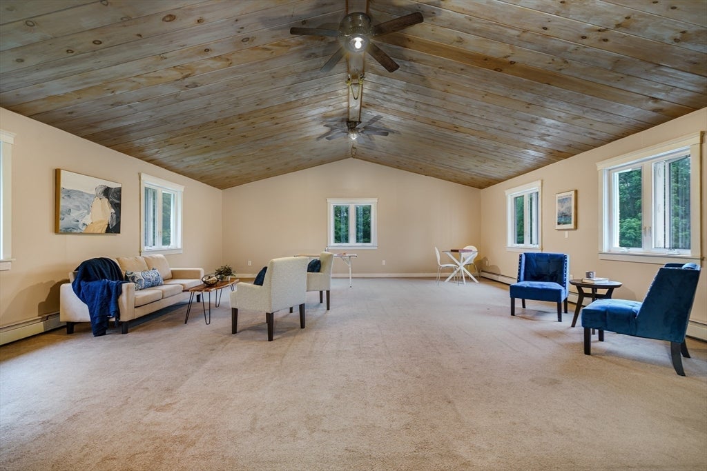 102 Overlook Rd