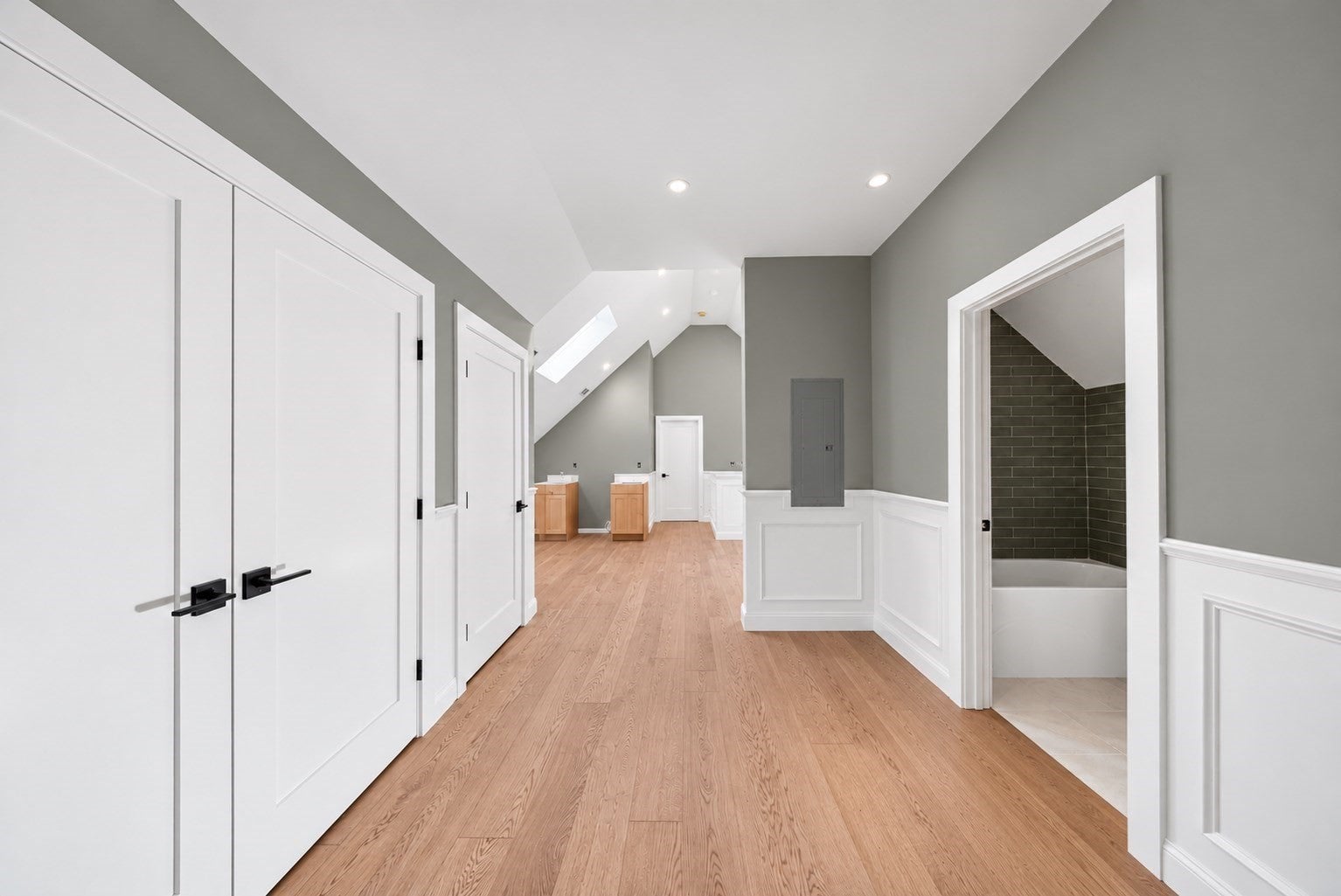64 Dalby St 3