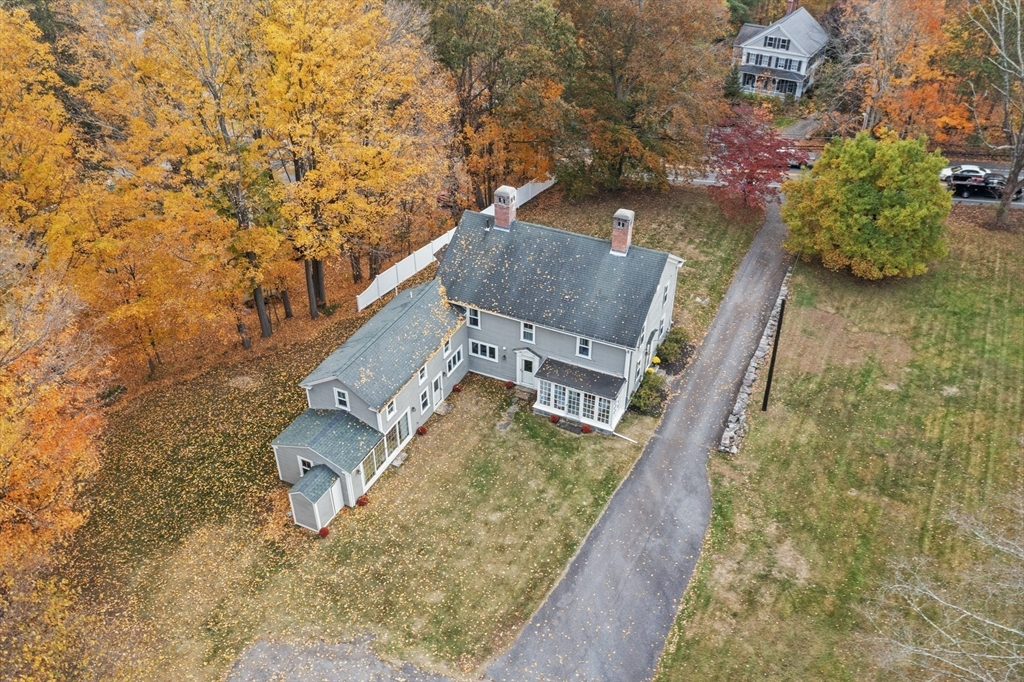 1037 Washington Street