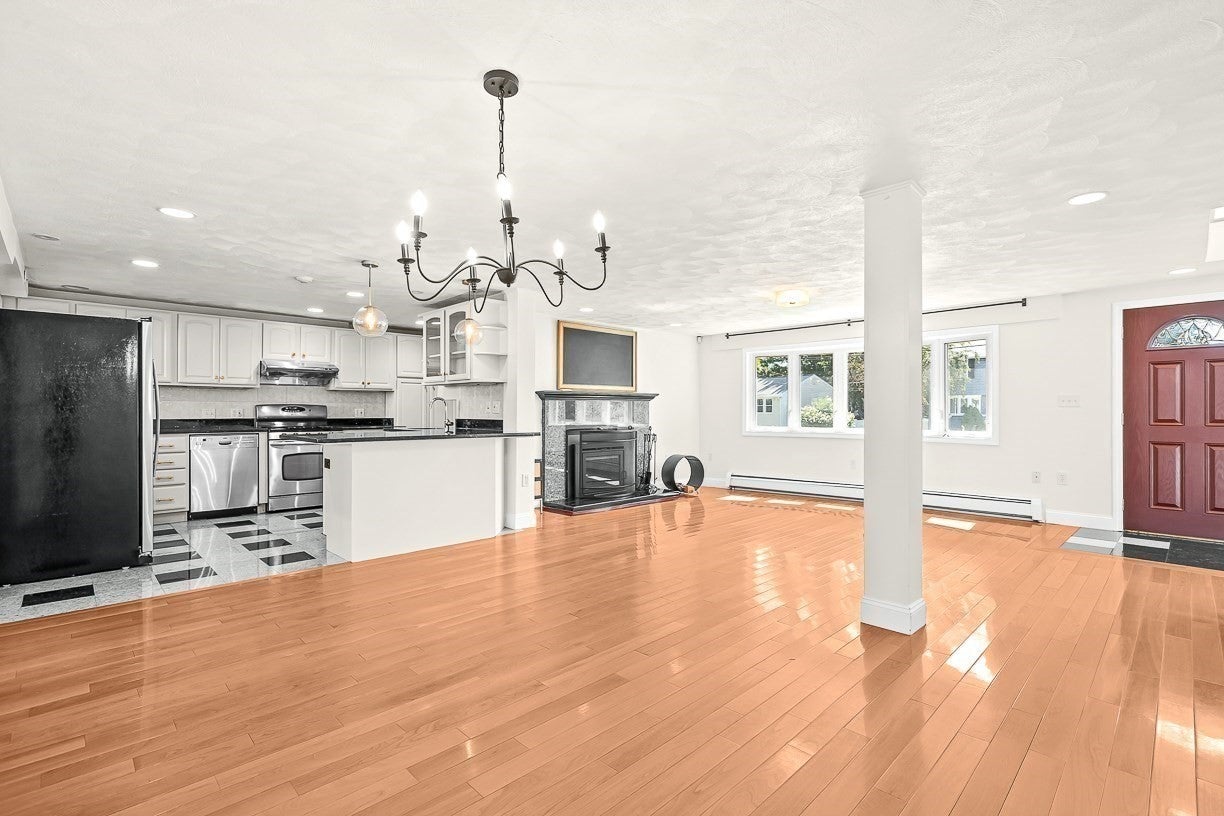 11 Garrison Road, Arlington, MA Photo #3