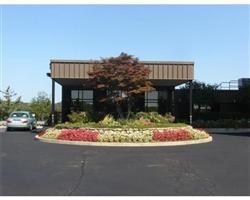 40 Village Rd 1704 (PH-4)
