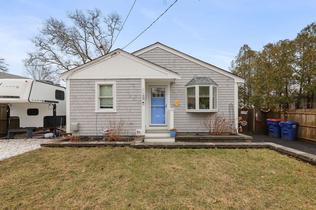 13 Monack Rd.