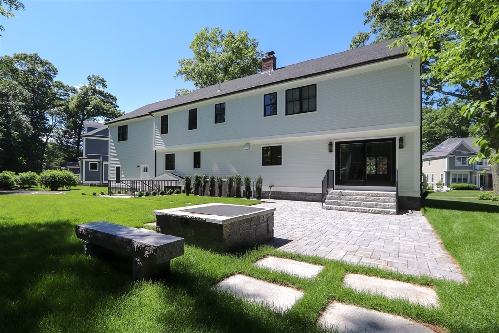 24 Deerfield Road