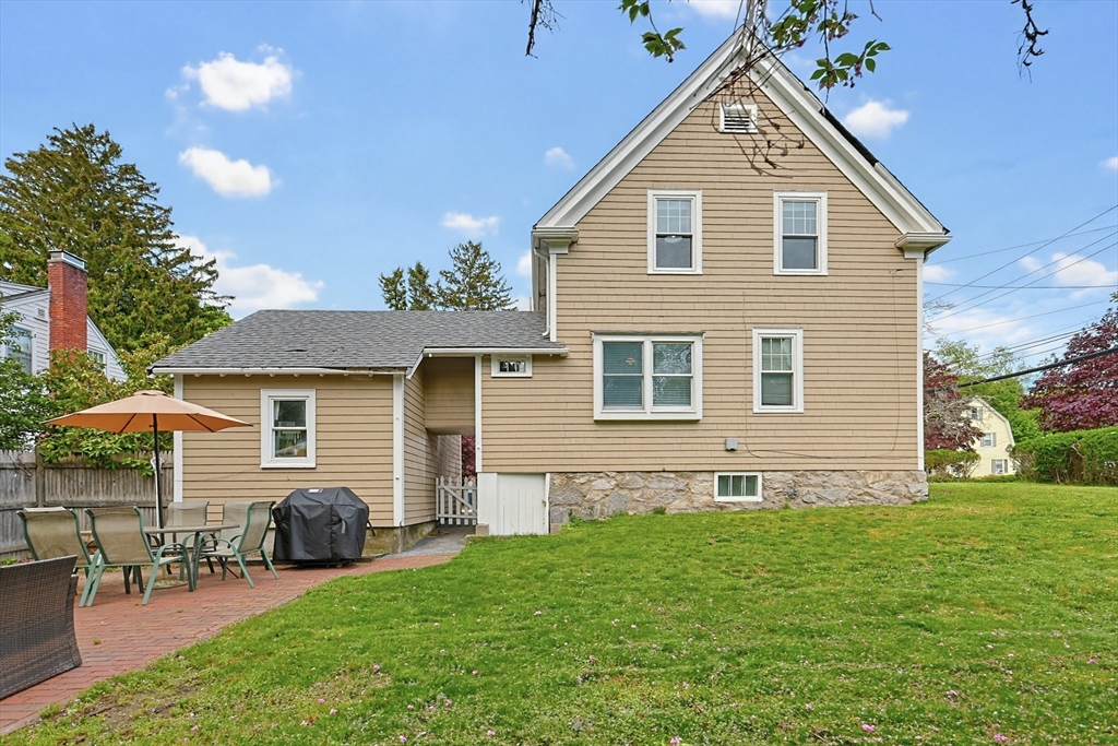 98 Pleasant Street