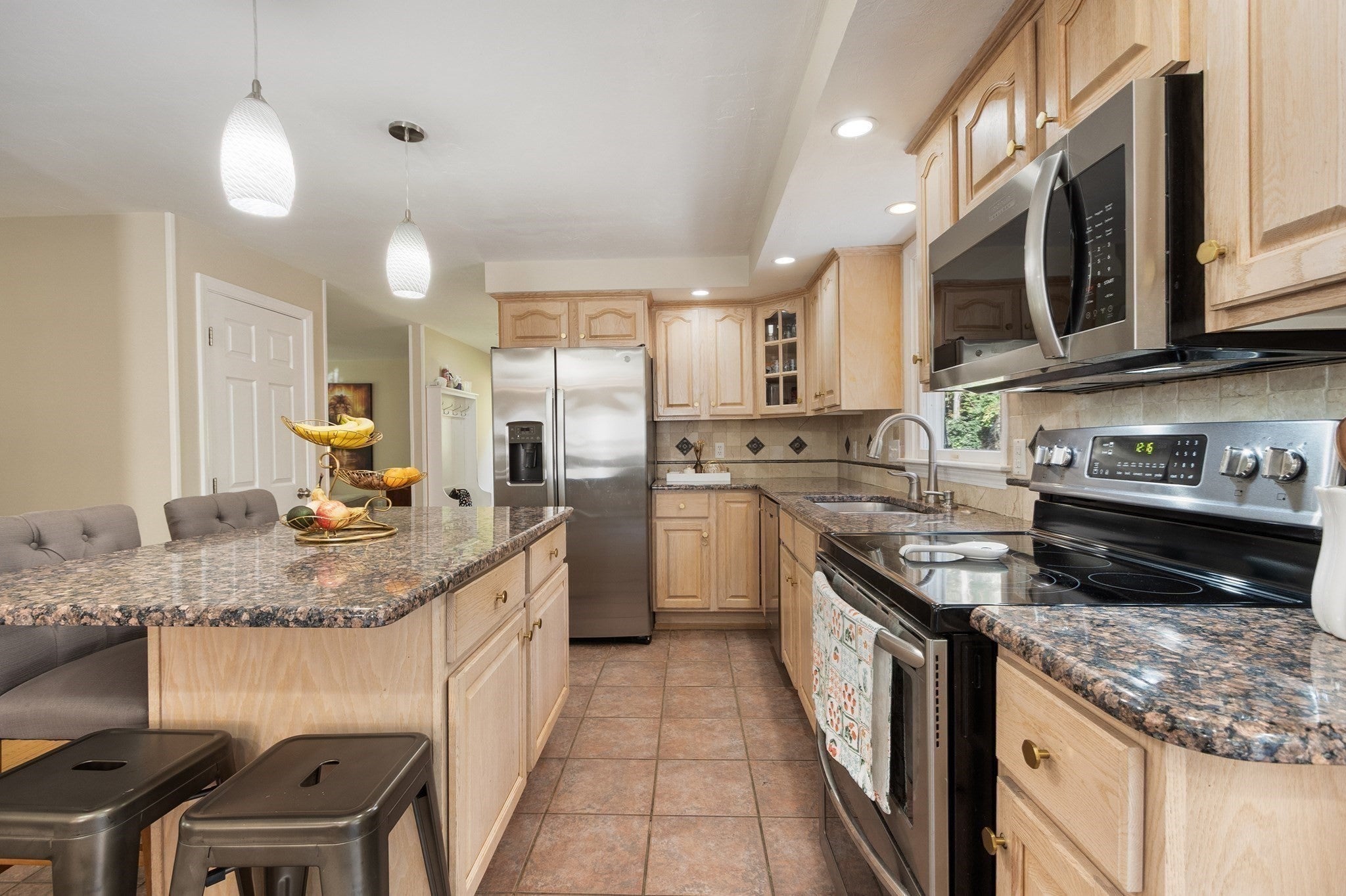 1 Laurelwoods Dr, Townsend, MA, 1 Laurelwoods Dr, Townsend, MA Photo #11