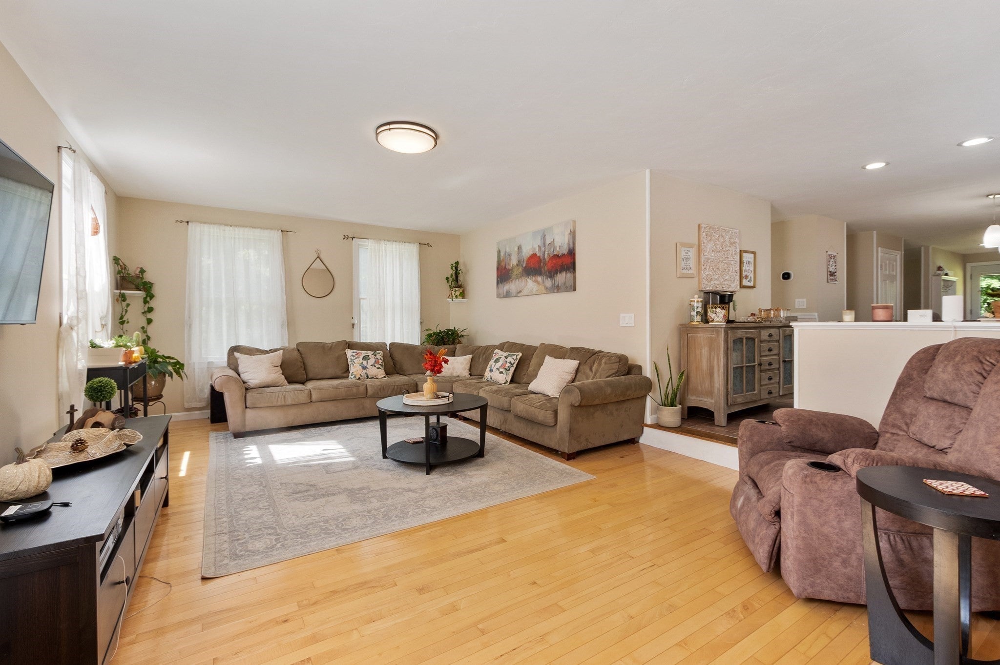 1 Laurelwoods Dr, Townsend, MA, 1 Laurelwoods Dr, Townsend, MA Photo #7