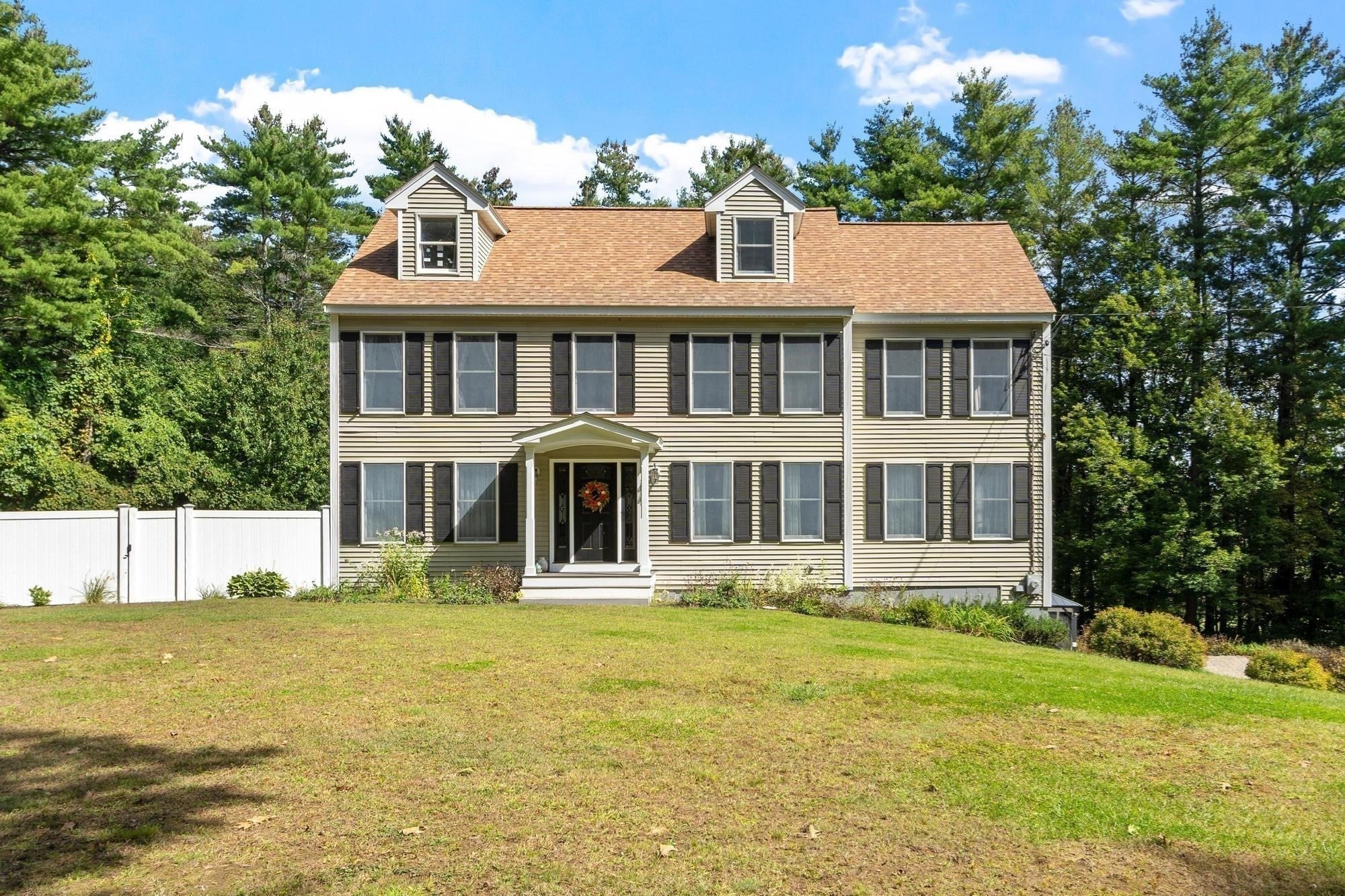 1 Laurelwoods Dr, Townsend, MA, 1 Laurelwoods Dr, Townsend, MA Photo #35