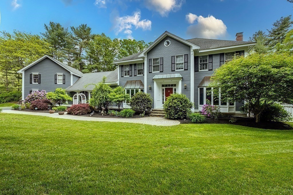 18 Village Hill Road