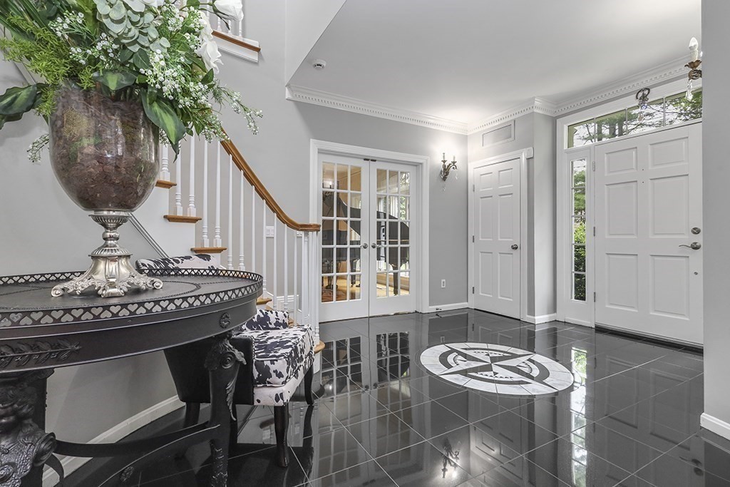 18 Village Hill Road