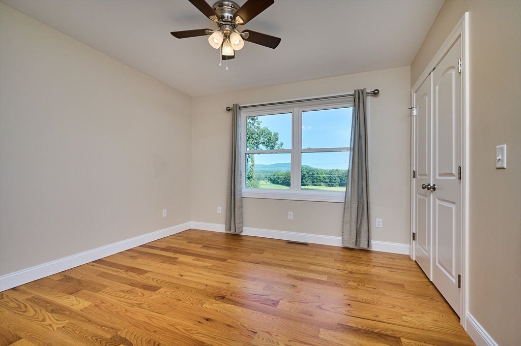 58 Pleasant St, Southampton, MA, 58 Pleasant St, Southampton, MA Photo #18