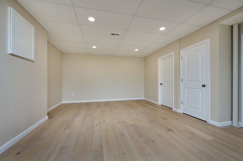 58 Pleasant St, Southampton, MA, 58 Pleasant St, Southampton, MA Photo #25