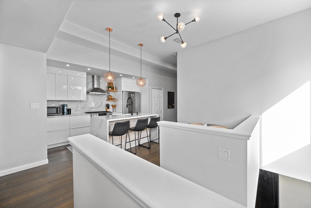 131-133 G St 1