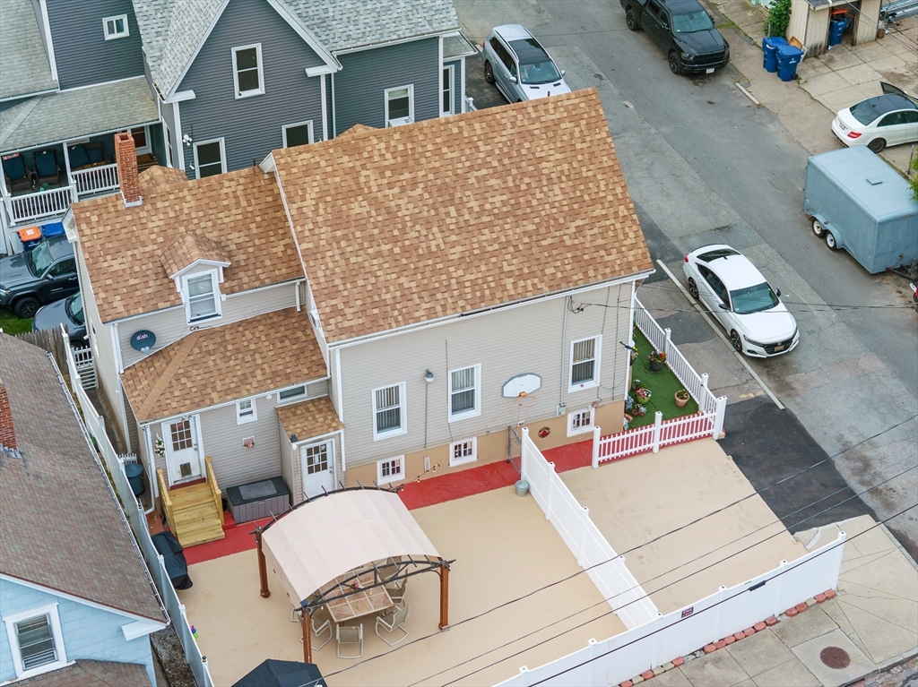 39 Crapo St