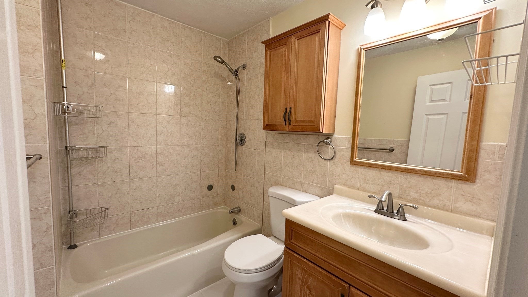 12 Strawberry Bank Rd #11, Nashua, NH, 12 Strawberry Bank Rd #11, Nashua, NH Photo #6