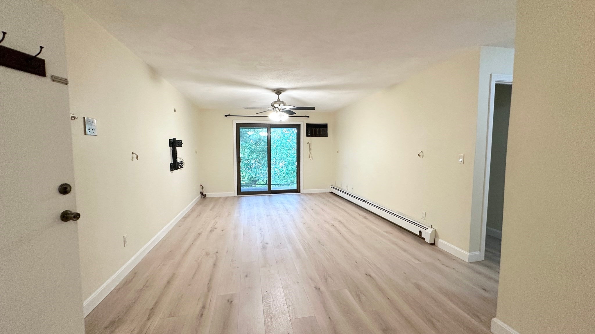 12 Strawberry Bank Rd #11, Nashua, NH, 12 Strawberry Bank Rd #11, Nashua, NH Photo #2