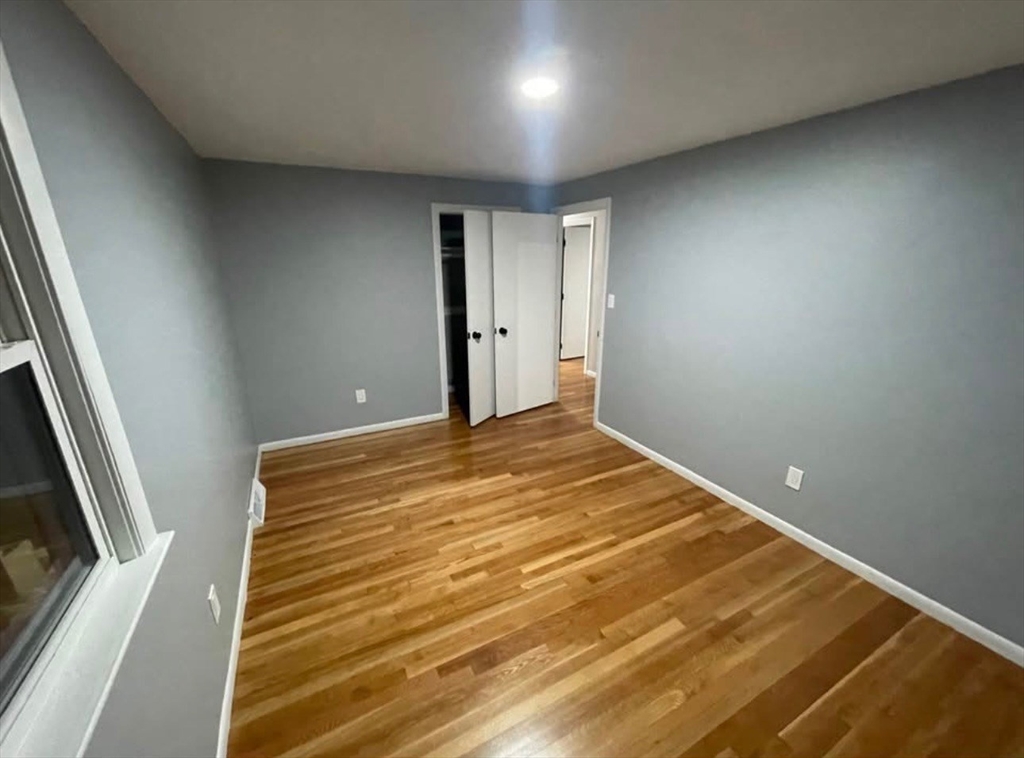 15 Regina Rd 2