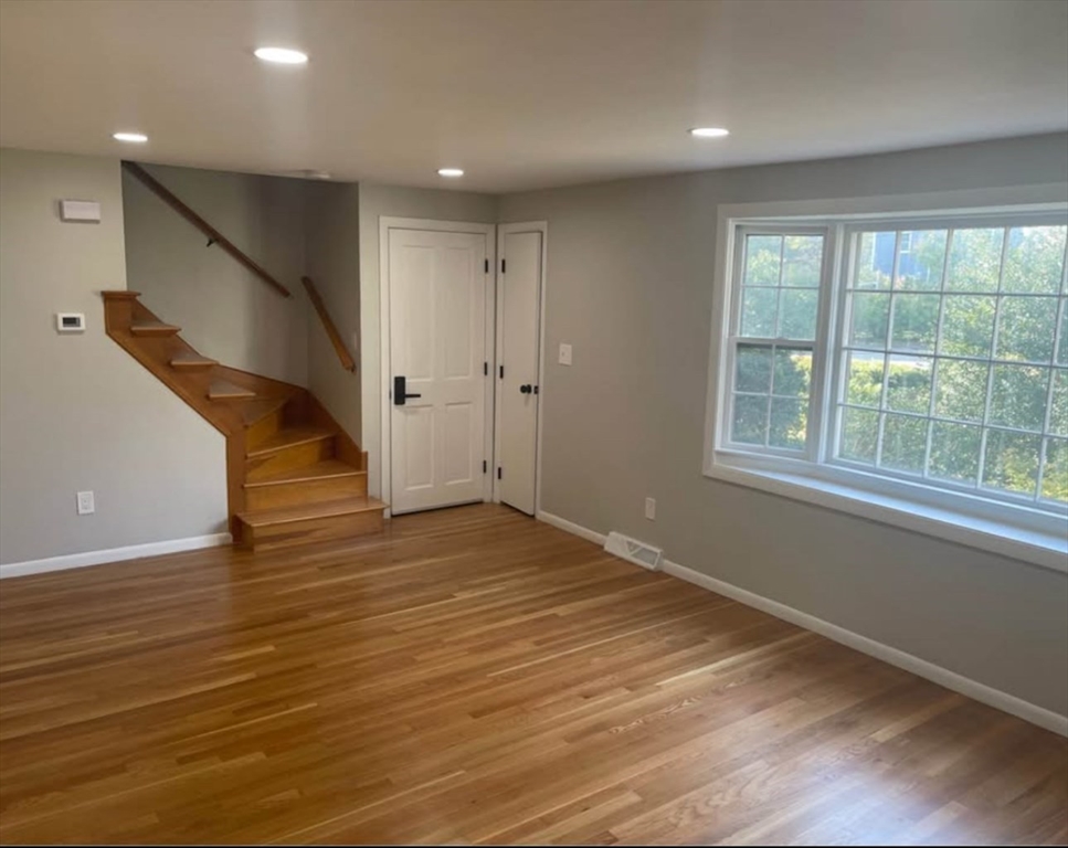 15 Regina Rd 2
