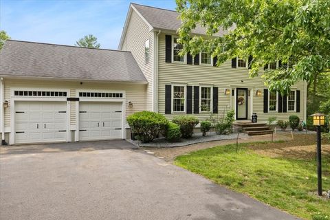 Photo of 7 Parsons Walk, Berkley, MA 02779 (MLS # 73526487)