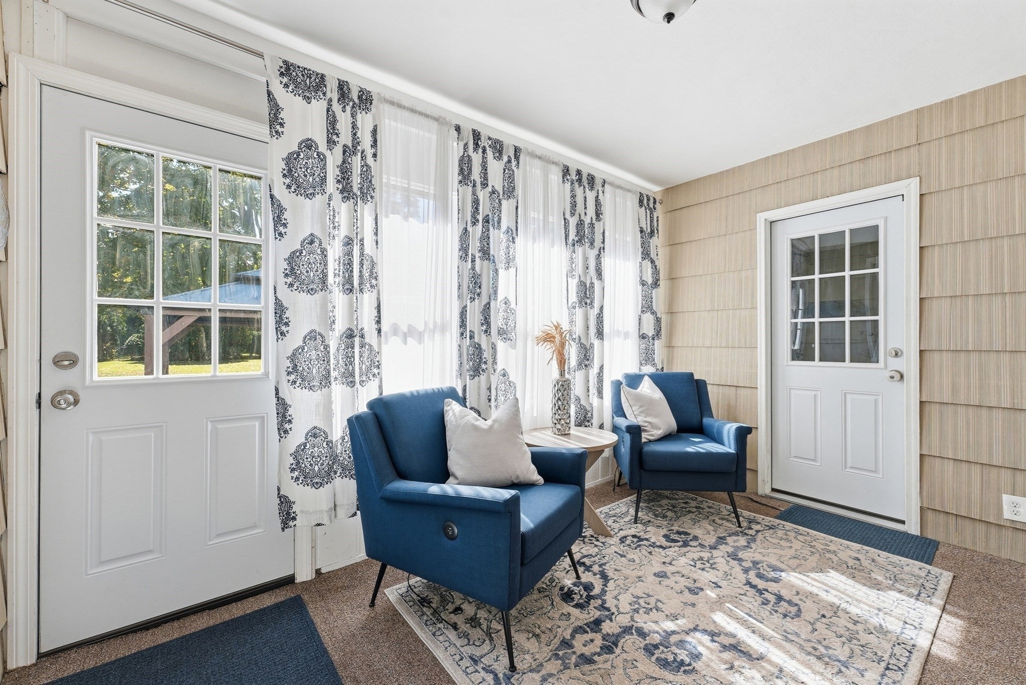 724 Dewey St, West Springfield, MA Photo #9