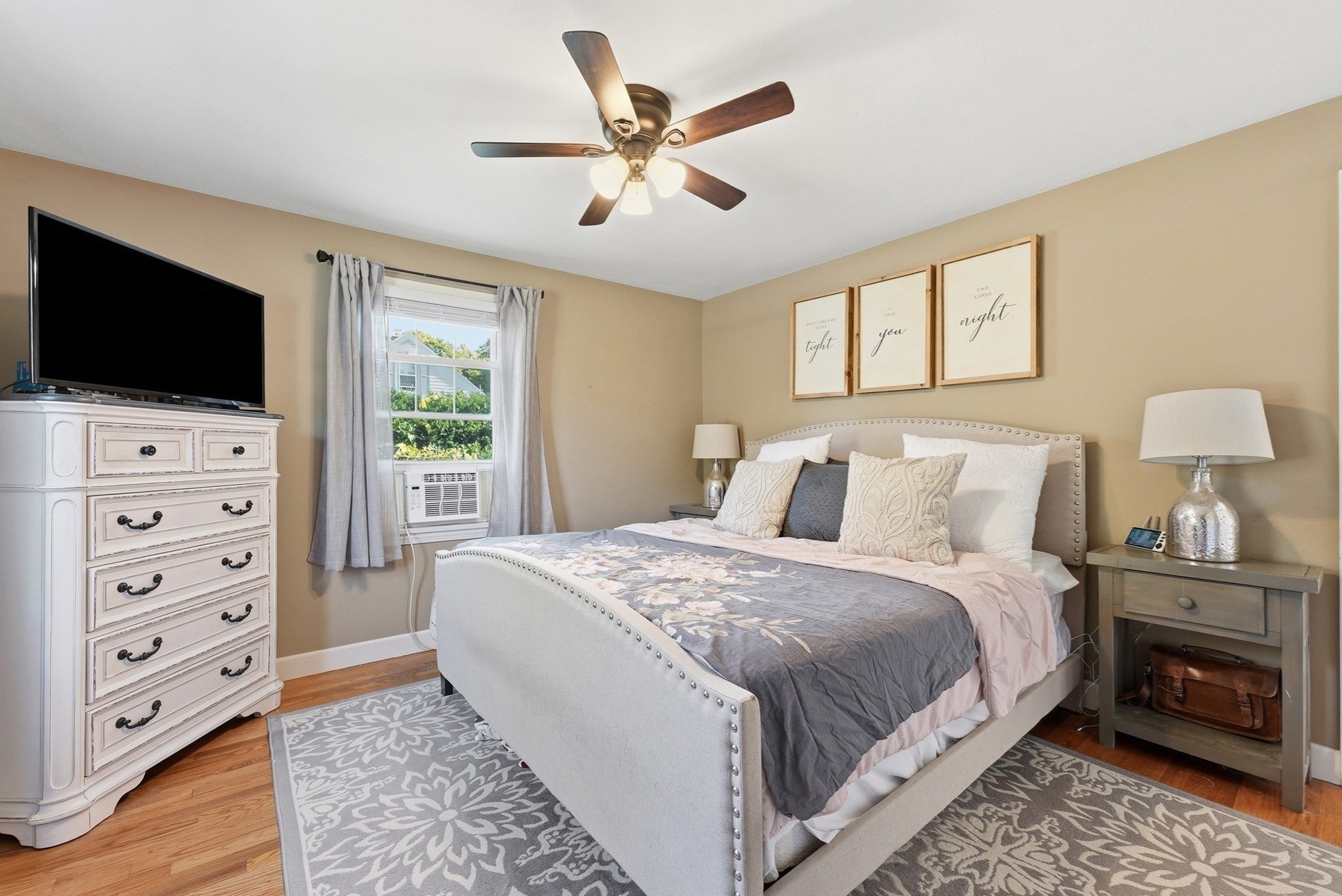 724 Dewey St, West Springfield, MA Photo #15