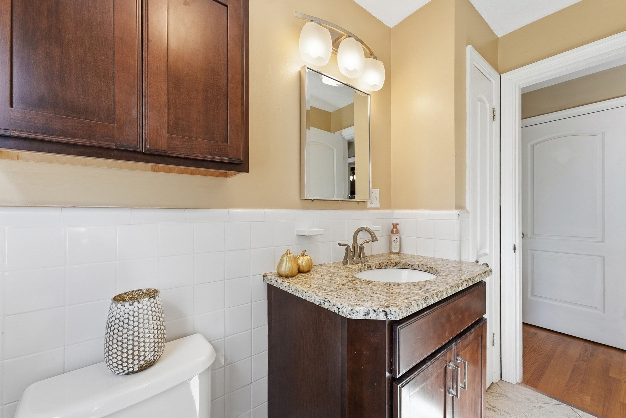 724 Dewey St, West Springfield, MA Photo #23