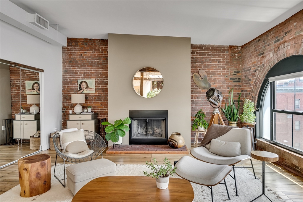 172-178 Green Street 12