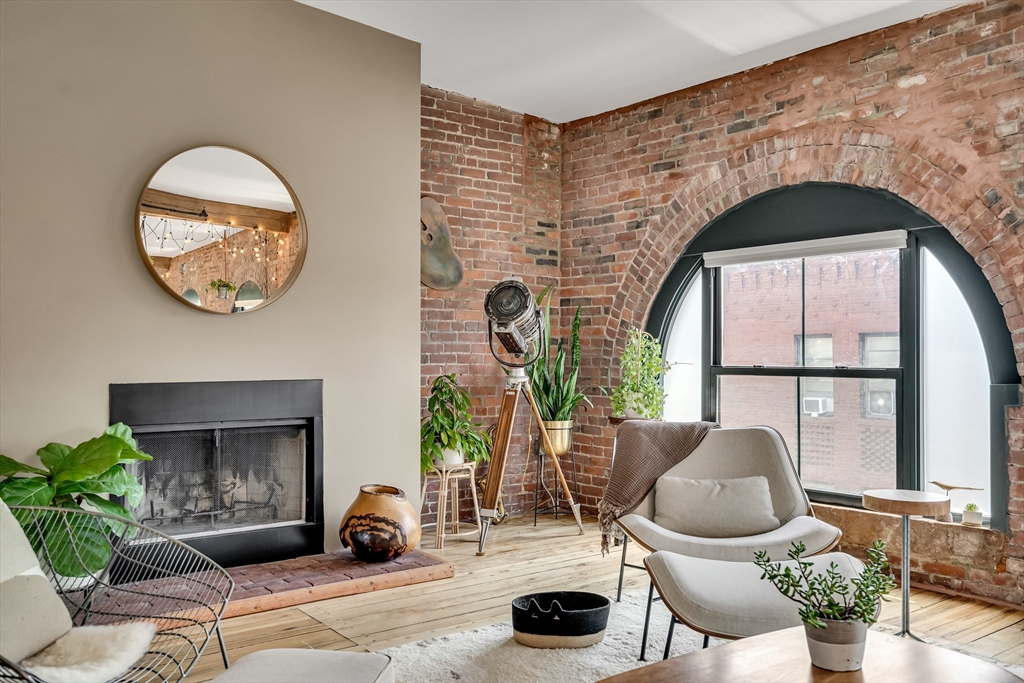 172-178 Green Street 12