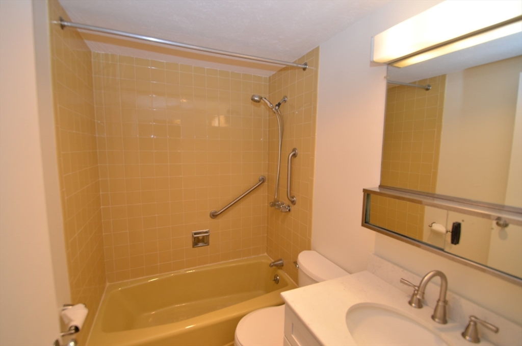 51 Melrose Street 5e