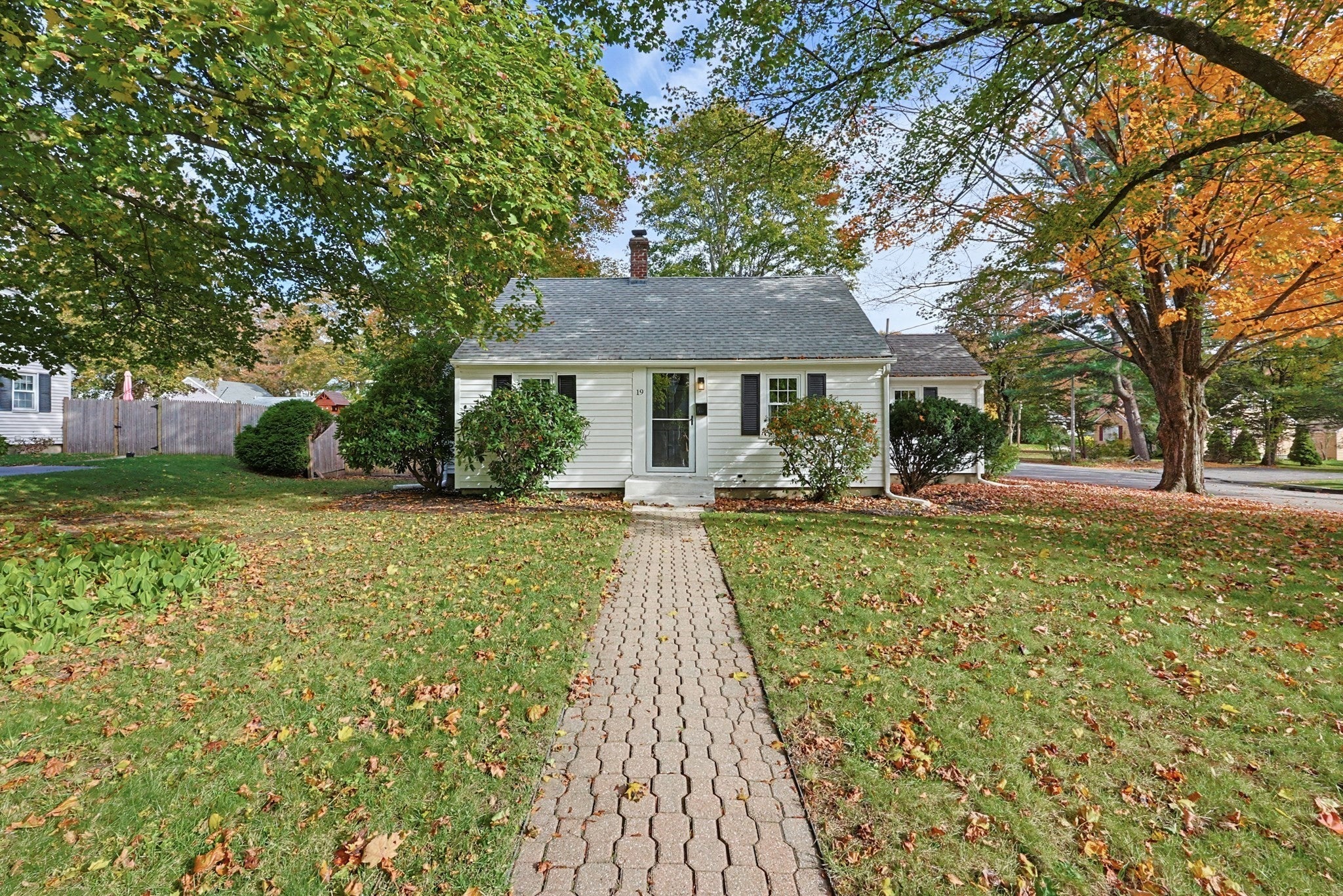 Photo of 19 Brookhaven Rd, Worcester, MA