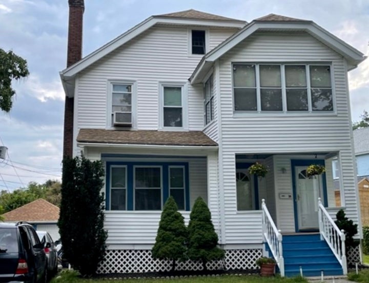 Photo 1 of 10 — 18 Coombs Rd 2, Worcester, MA 01602