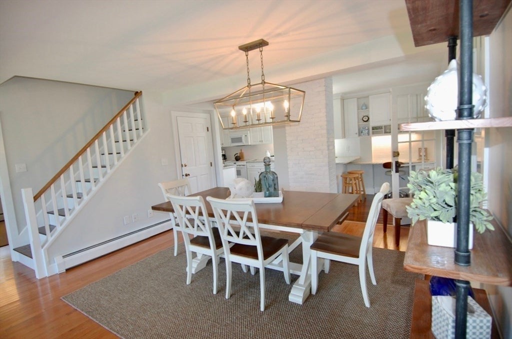 29 Bayview Ave 1