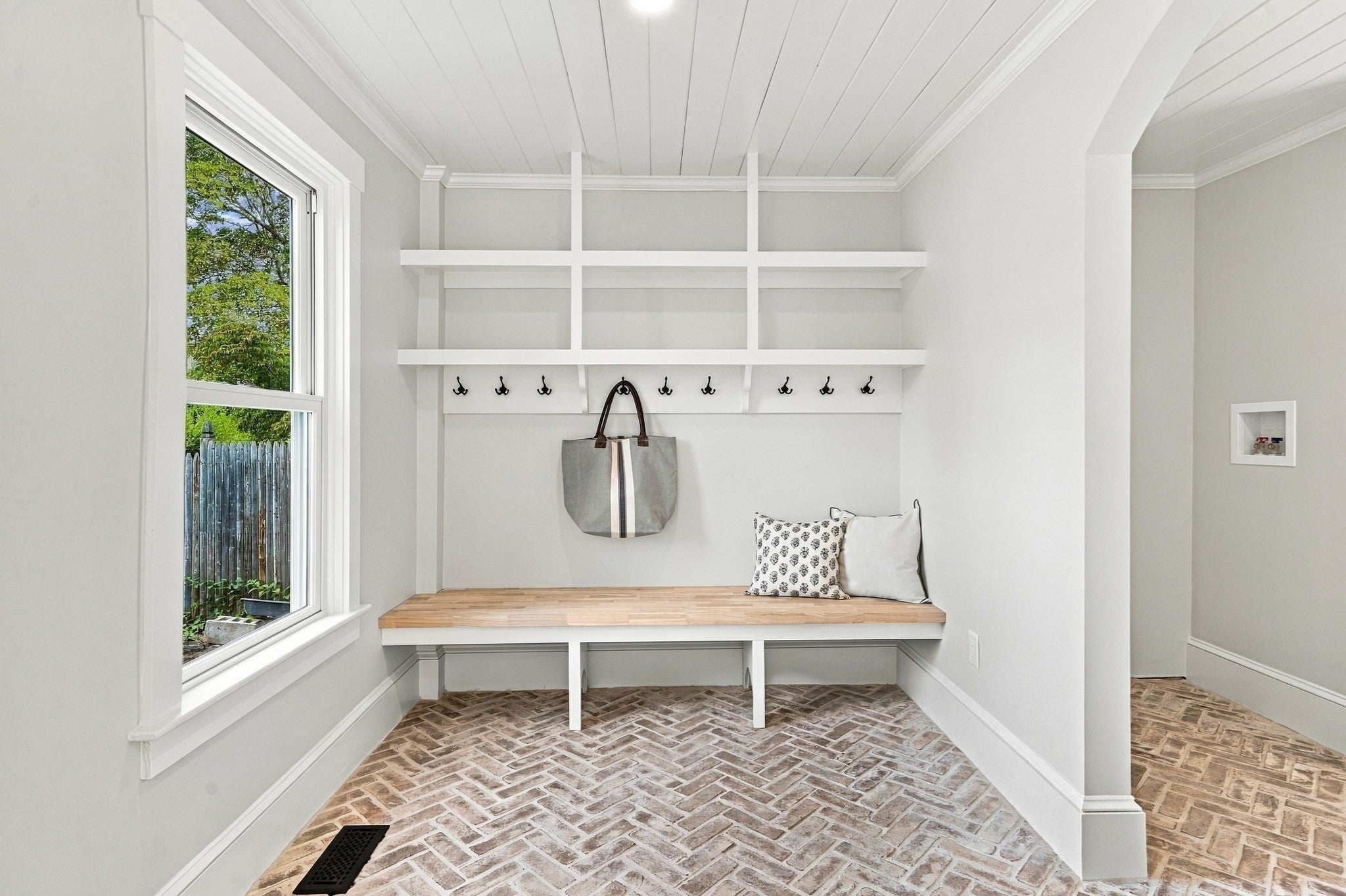 6 Foster St, Littleton, MA Photo #12