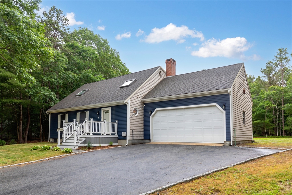58 Carl Landi Cir