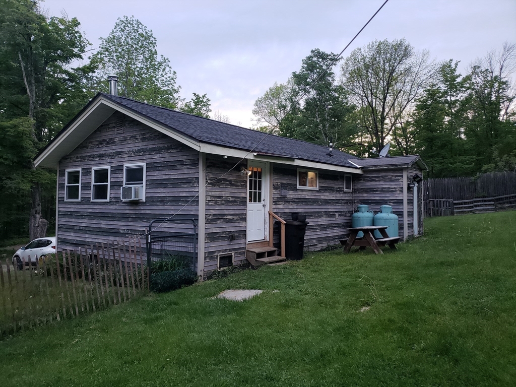 101 Friar Tuck Dr