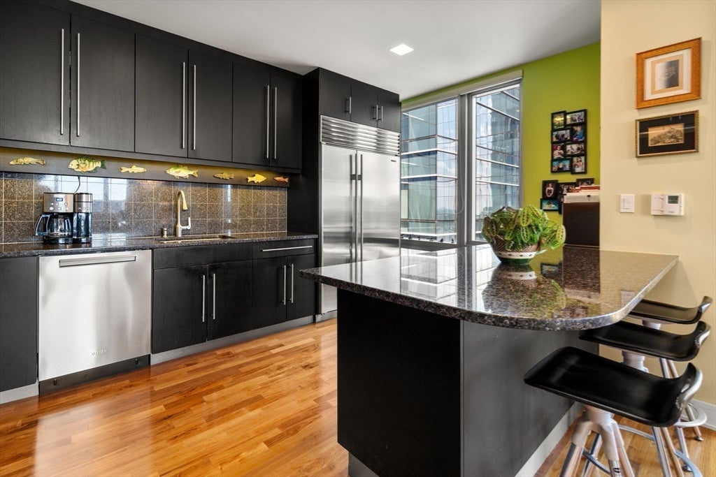 500 Atlantic Avenue #19N, Boston, MA Photo #12