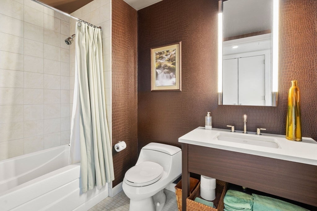 500 Atlantic Avenue #19N, Boston, MA Photo #23