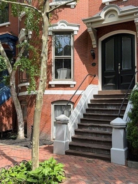 Photo of 27 Mattoon Street, Springfield, MA 01105 (MLS # 73526621)