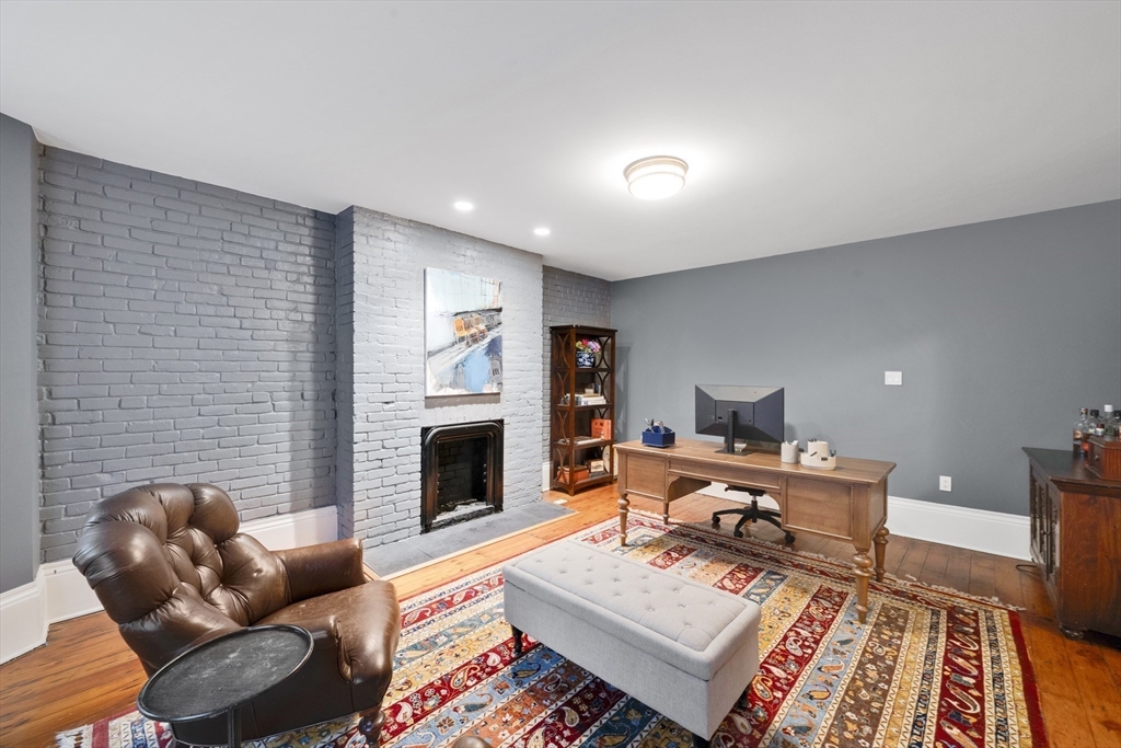 27 Mattoon Street