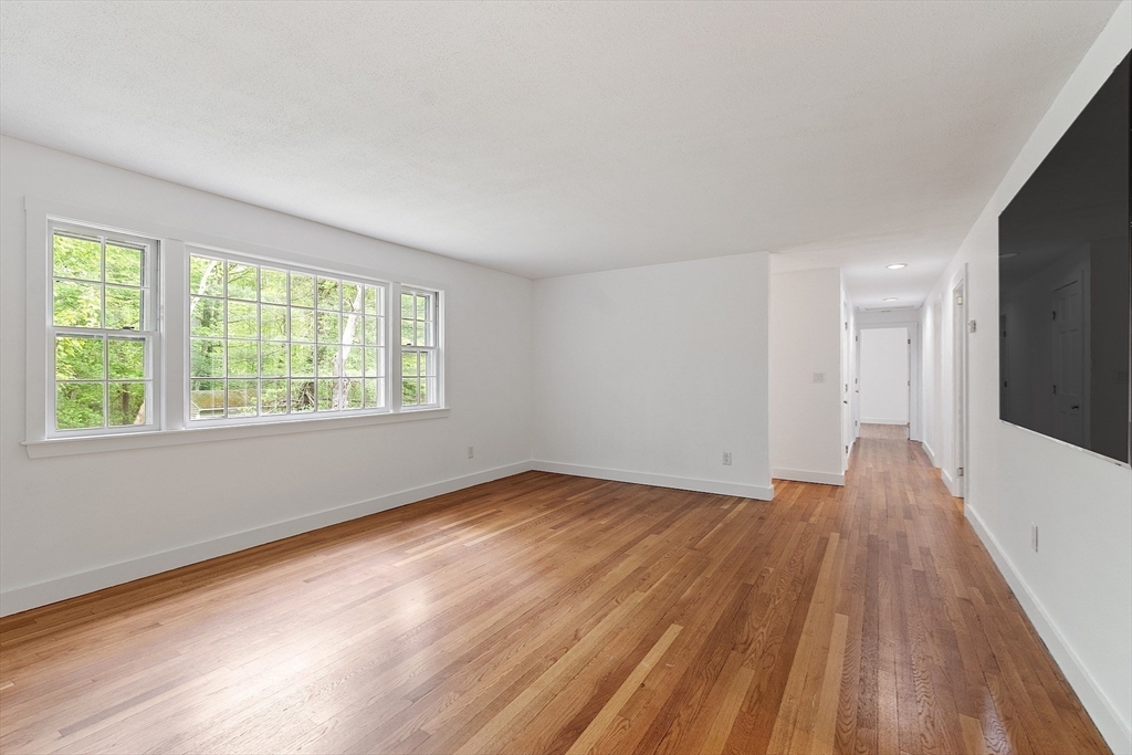 29 Magnolia Avenue