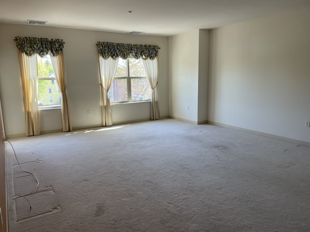 250 Main Street 317B