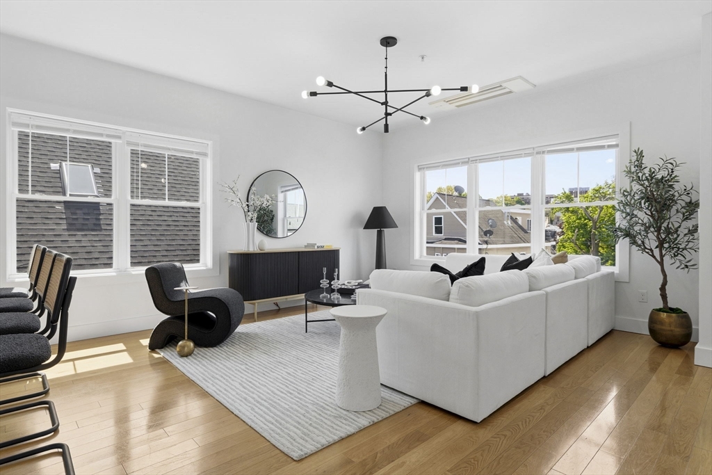 87 Madison Ave #3, Everett, MA, 87 Madison Ave #3, Everett, MA Photo #4