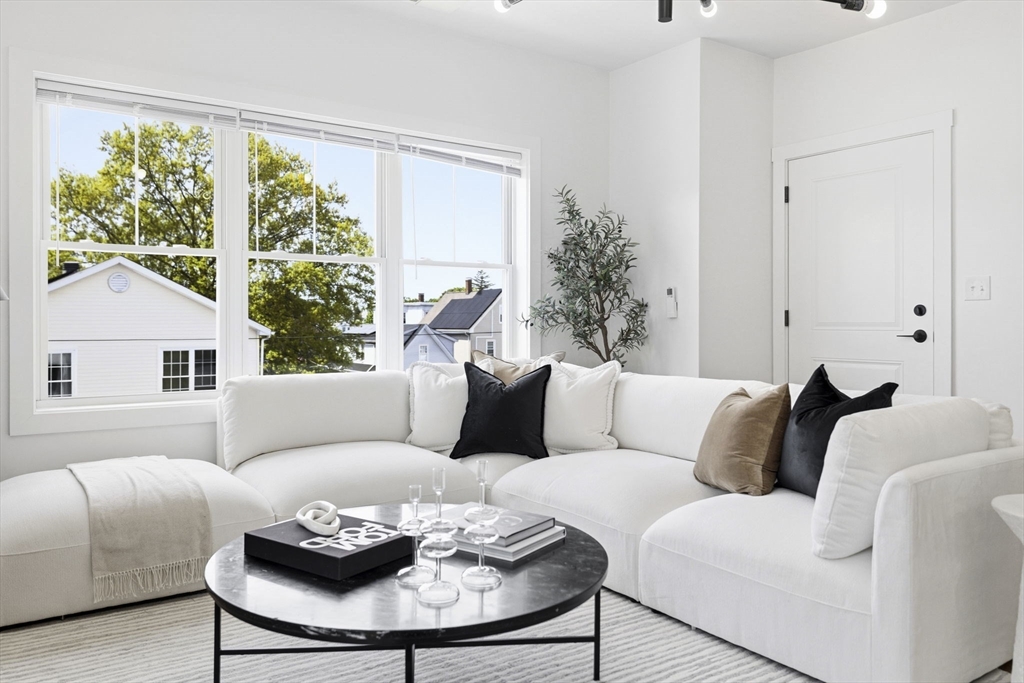 87 Madison Ave #3, Everett, MA, 87 Madison Ave #3, Everett, MA Photo #7